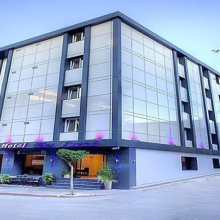 The Ferah Otel 3*