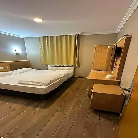 The Ferah Otel 3*